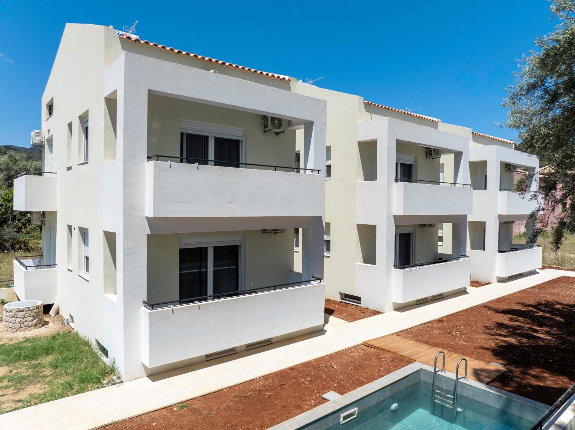 Miralis Apartments Nikiana Exterior foto
